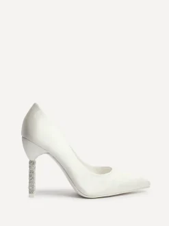 Linzi ADORE Fashion