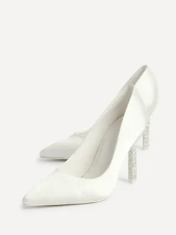 Linzi ADORE Fashion