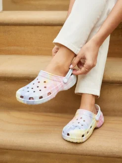 Linzi AQUA New