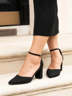 Linzi AUDLEY Fashion