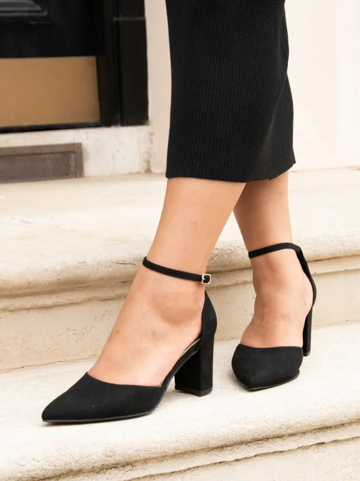 Linzi AUDLEY Fashion