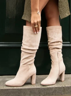 Linzi AURA Fashion