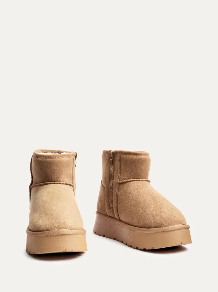 Linzi CAMMIE Online