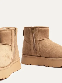 Linzi CAMMIE Online