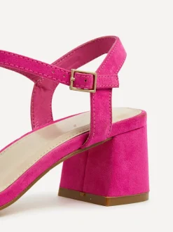 Linzi DARCIE Online