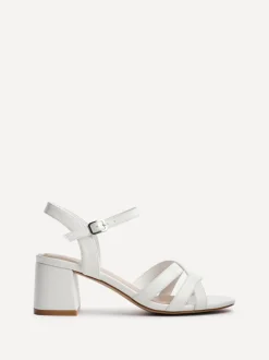 Linzi FLAIR Fashion