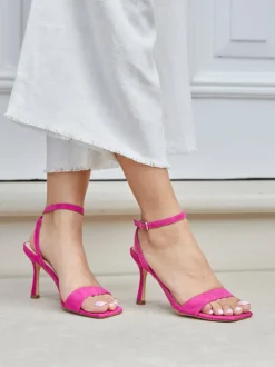 Linzi HANNAH Fashion