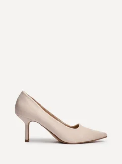 Linzi KAT Clearance