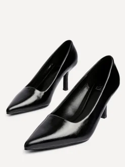 Linzi KAT Clearance