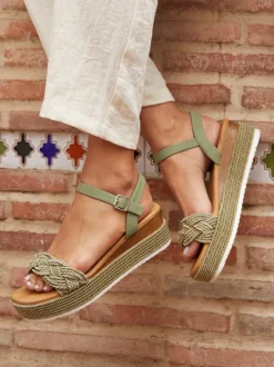 Linzi PUGLIA Fashion