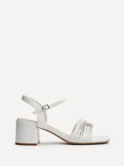Linzi SUSANNA New