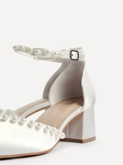 Linzi SWAN Fashion
