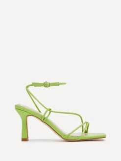 Linzi VESPER New