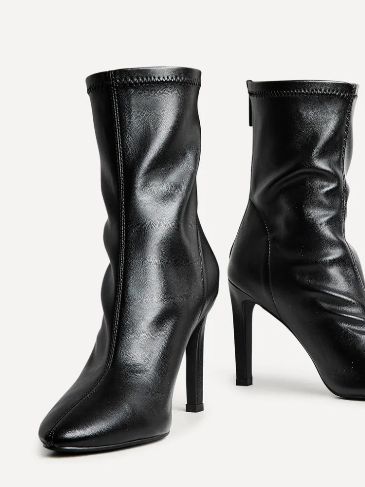 Linzi WEST Sale